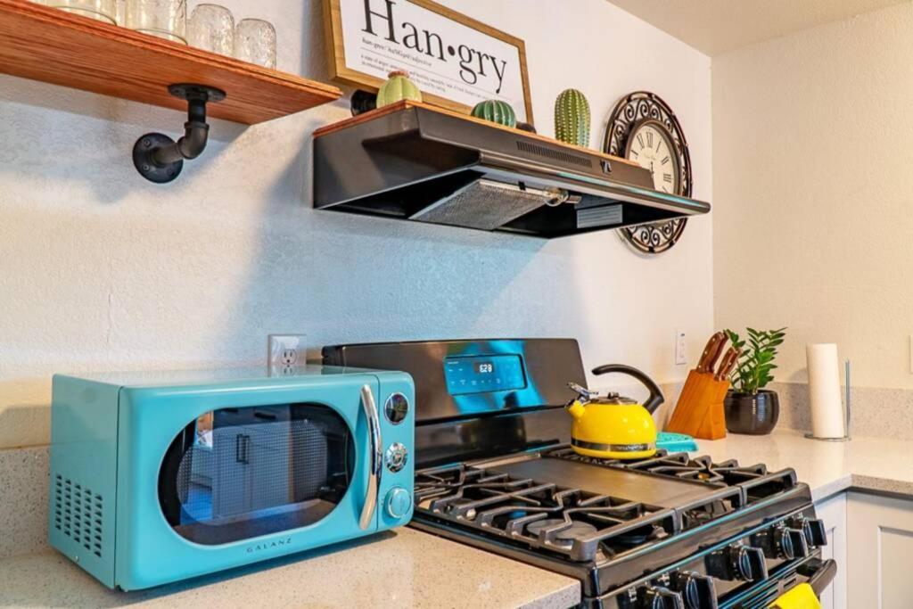 New! Jt Sunshine House Cozy, Artsy & Comfy, Dog Friendly, 3Bd Villa Joshua Tree Buitenkant foto
