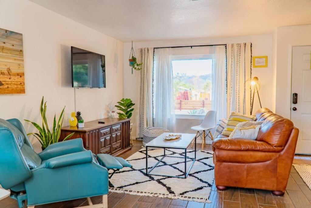 New! Jt Sunshine House Cozy, Artsy & Comfy, Dog Friendly, 3Bd Villa Joshua Tree Buitenkant foto